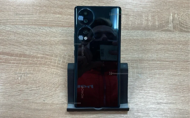 Honor 70 8/128 ГБ