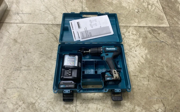 Шуруповерт Makita DF333DWYE