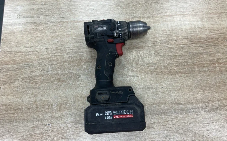 Шуруповерт elitech