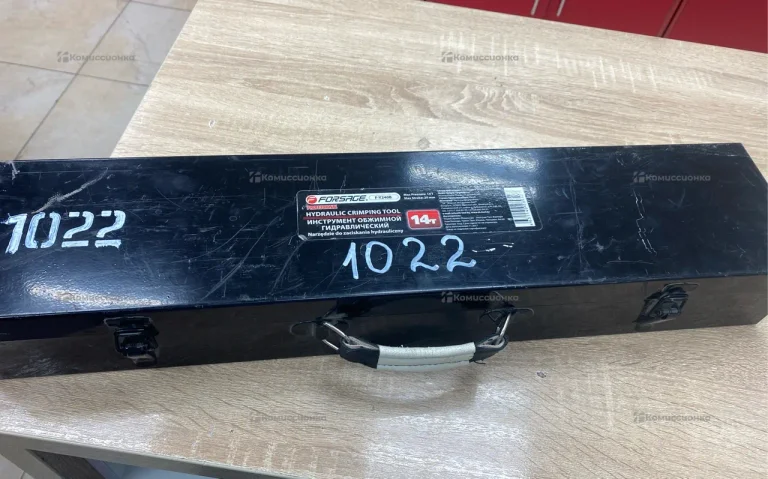 Гидравлический пресс Forsage 240