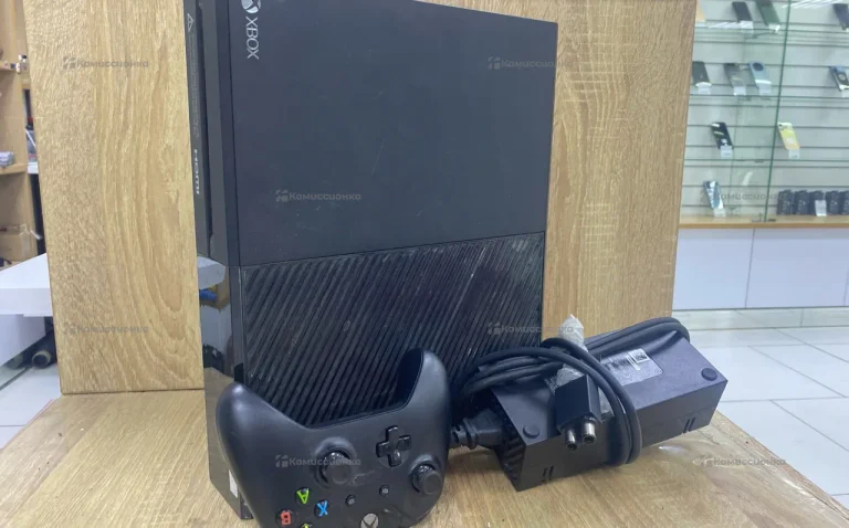 Приставка Xbox.,. 500.