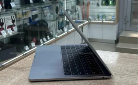 Купить Ноутбук  MacBook Pro 13 (2017) б/у , в Пермь Цена:16900рублей