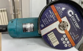 Купить УШМ Makita GA 9020 б/у , в Саратов Цена:5900рублей