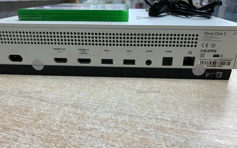Приставка Xbox One S 500gb