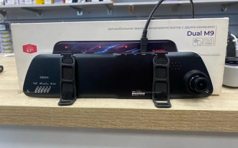 Видеорегистратор  SLIMTEC Dual M9