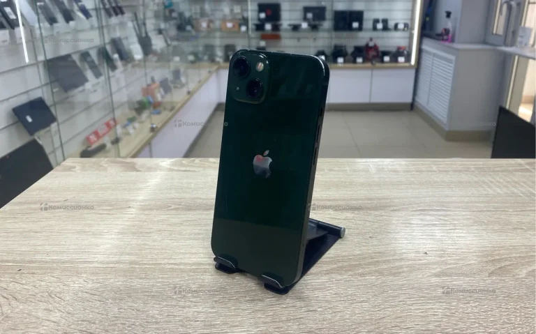 Apple iPhone 13 4/256 ГБ