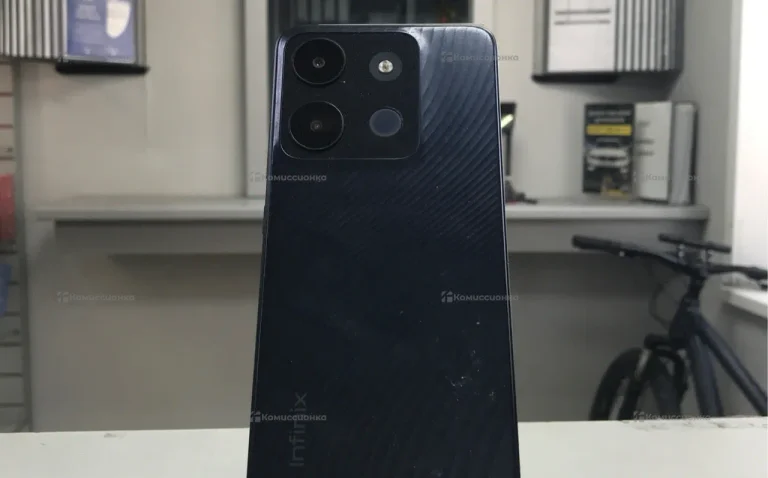 Infinix Smart 7 3/64 ГБ