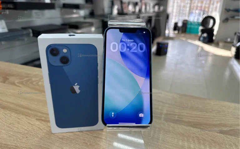 Apple iPhone 13 4/128 ГБ