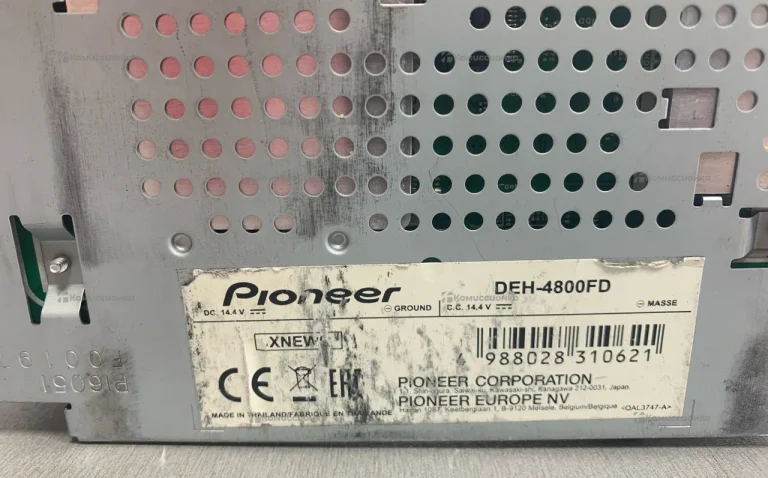 Автомагнитола  pioneer Deh-4800FD