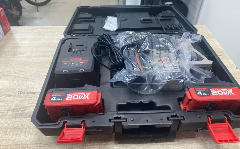 Аккумуляторный перфоратор CROWN CT28001HX-4 BMC