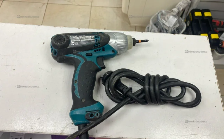 Винтоверт makita TD0101