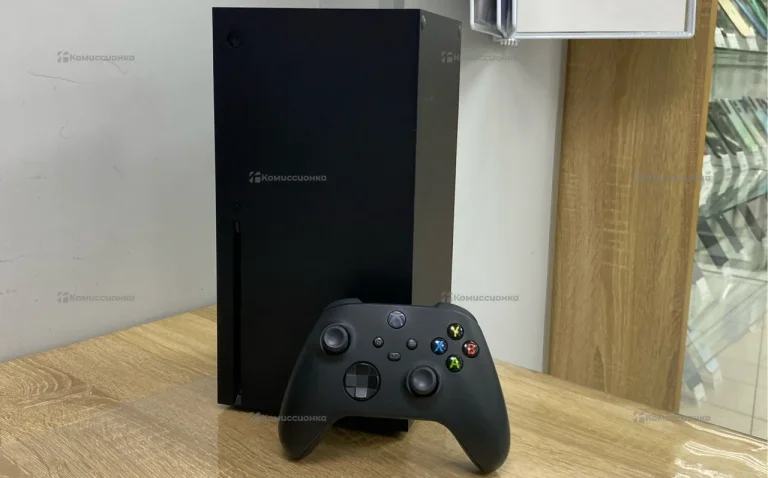 Игровая приставка Xbox Series X 1TB