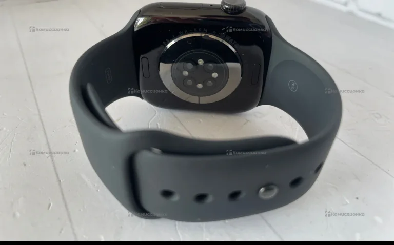 Часы  Apple Watch 10