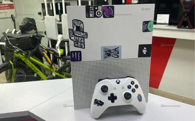 Приставка xbox one s 512