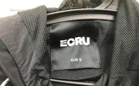 Купить Ветровка EC S б/у , в Саратов Цена:1500рублей