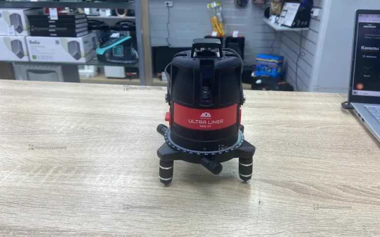 Лазерный уровень Ultra Liner360 2v