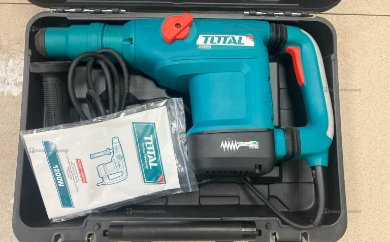 Перфоратор Перфоратор TOTAL TH112426