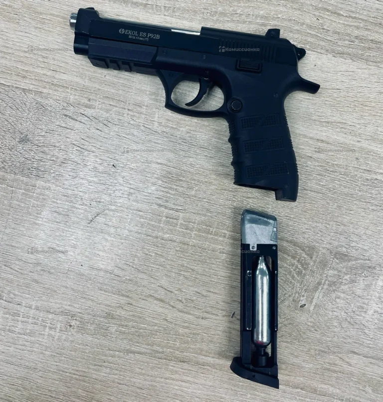 Пневматический пистолет EKOL es p92b 3 баллона и
