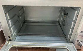 Купить печь Redmond RO-5701 б/у , в Екатеринбург Цена:3500рублей