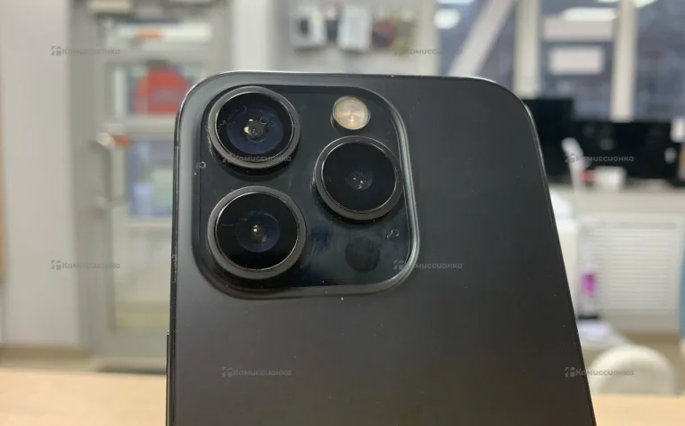 Apple iPhone 15 Pro 8/128 ГБ