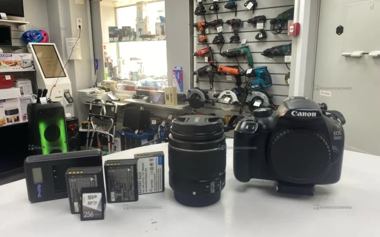 Фотоаппарат  canon 1300d