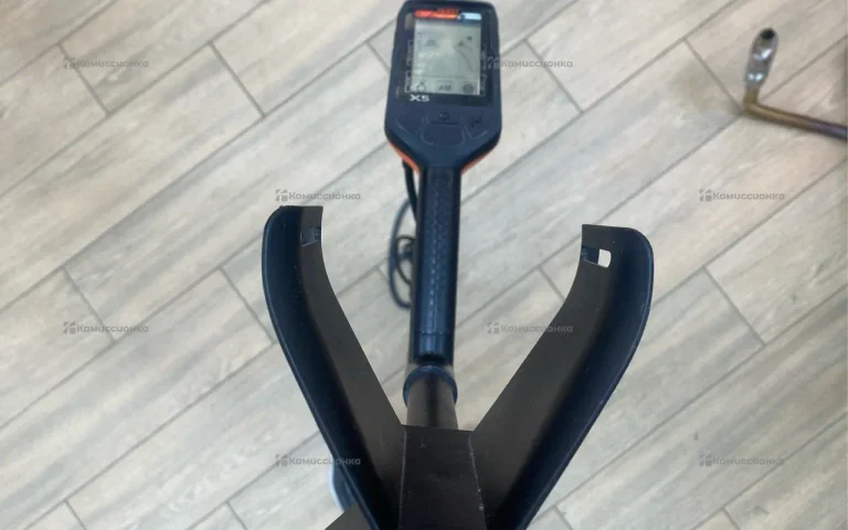 Металлоискатель QUEST X5