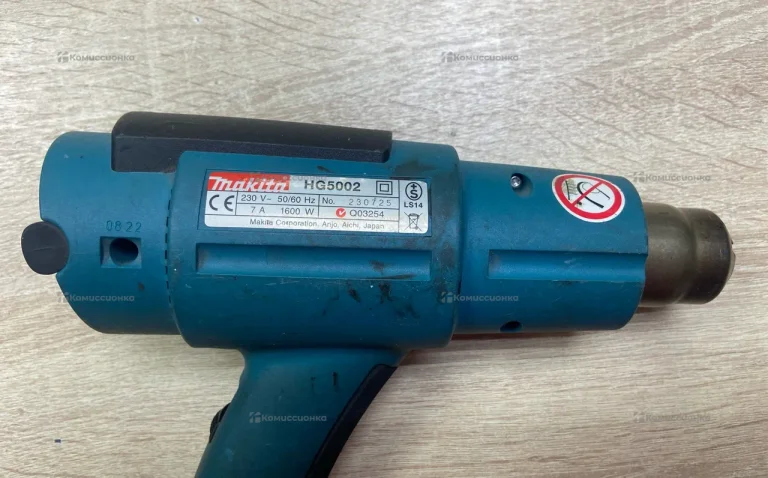 Строительный фен makita