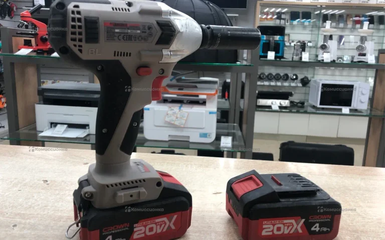 Гайковерт Crown CT22015HX