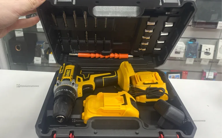 Шуруповерт Dewalt реплика