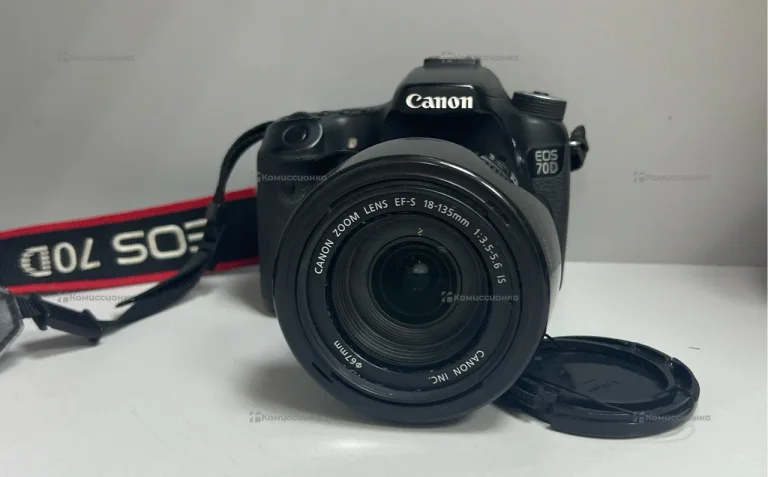 Фотоаппарат Canon EOS 70D + Объектив 18-135mm