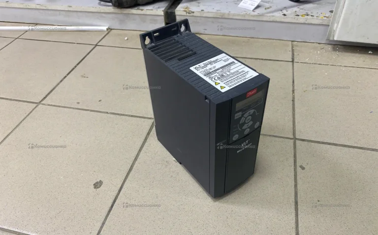 Частотный преобразователь DanFoss FC-051 2.2 kW