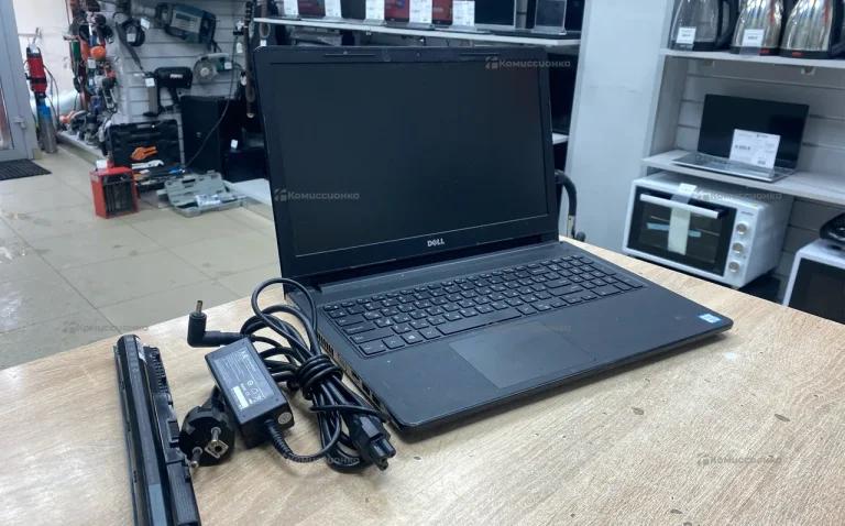 Ноутбук  dell vostro 15