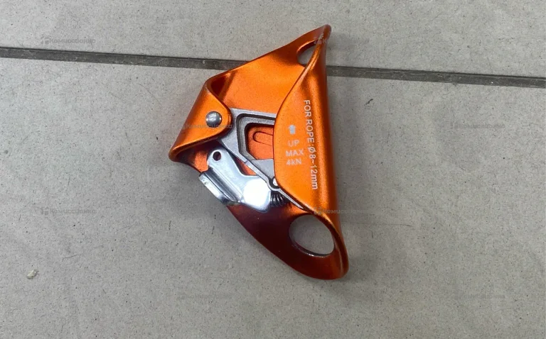Грудной зажим Vento