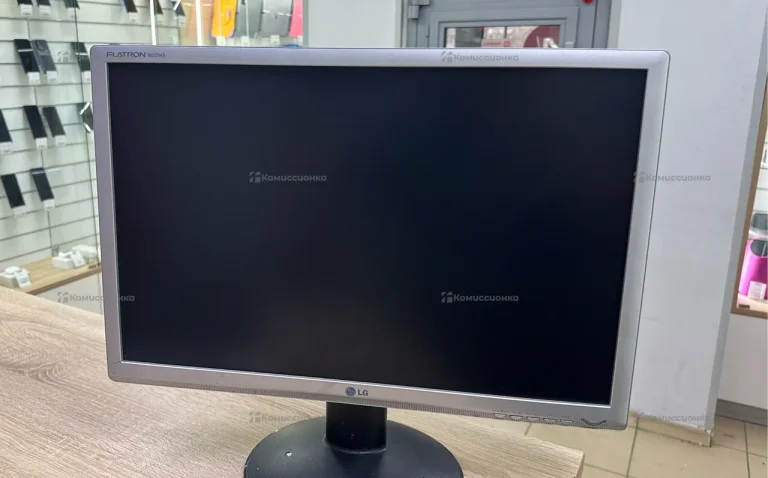 Монитор LG.- w2234si