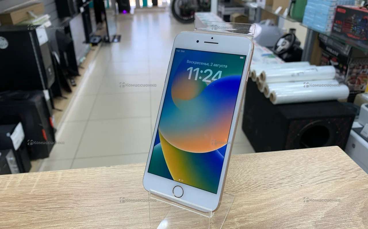 Купить Apple iPhone 8 Plus 3/64 ГБ б/у арт. 2079001708725-1 в