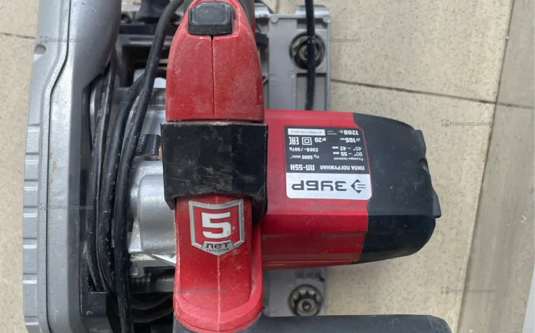 Циркулярная пила Зубр пила погружная ПП-55H