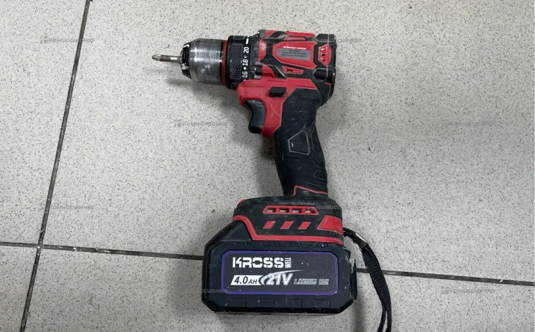 Шуруповерт Энергомаш ДШ-1845