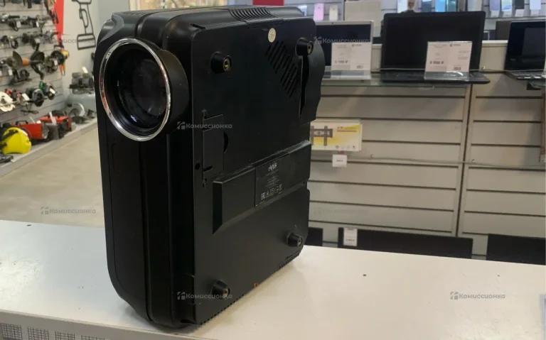 Проектор  Hiper Cinema c10