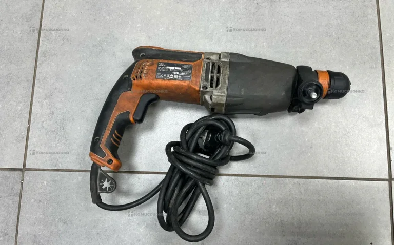 перфоратор AEG 26 XE