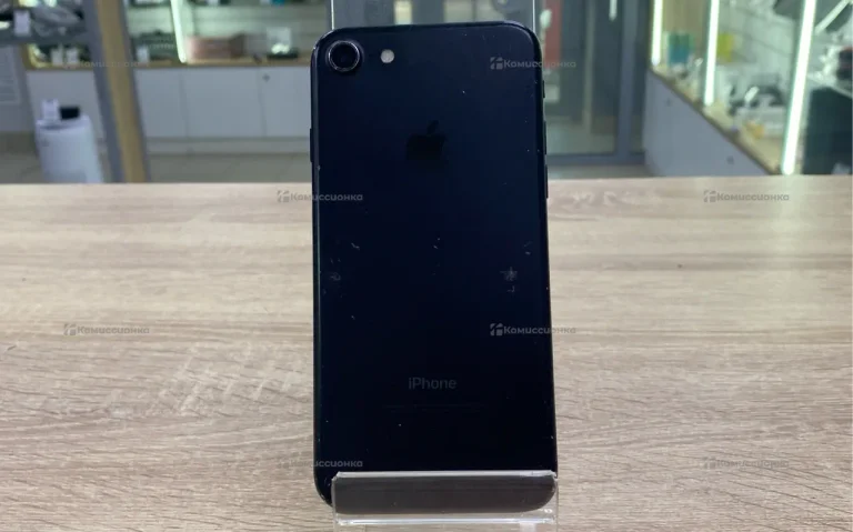 Apple iPhone 7 2/32 ГБ