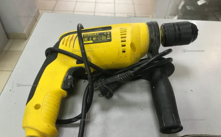 Ударная дрель STANLEY SDH700C