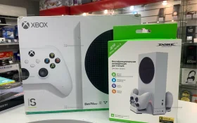 Купить Приставка XBox Series S 512gb + зарядная станция б/у , в Екатеринбург Цена:23990рублей