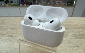 Купить Наушники AirPods Pro 2 Type-C б/у , в Санкт-Петербург Цена:7900рублей