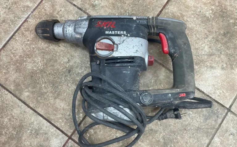 Перфоратор Skil 1790 NA