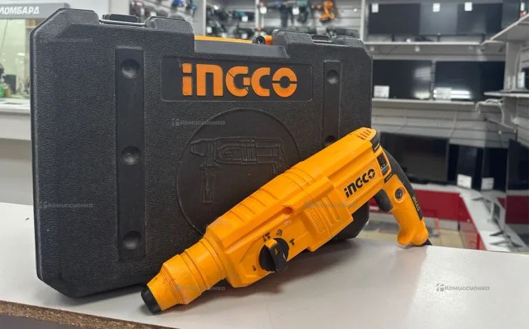 Перфоратор INGCO RGH9028