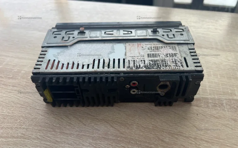 Автомагнитола  Philips ce133g51