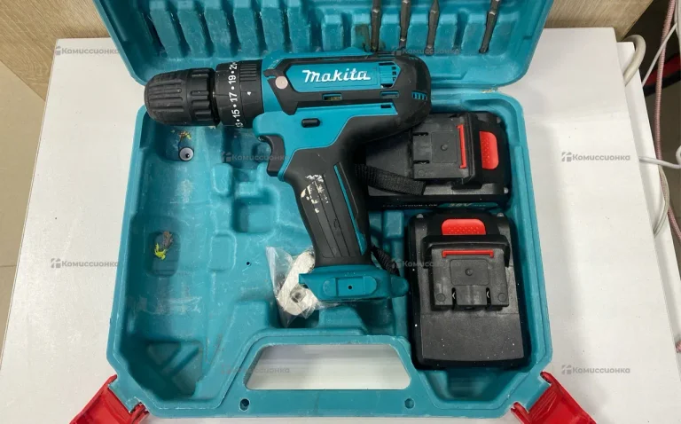 Шуруповерт Makita реплика