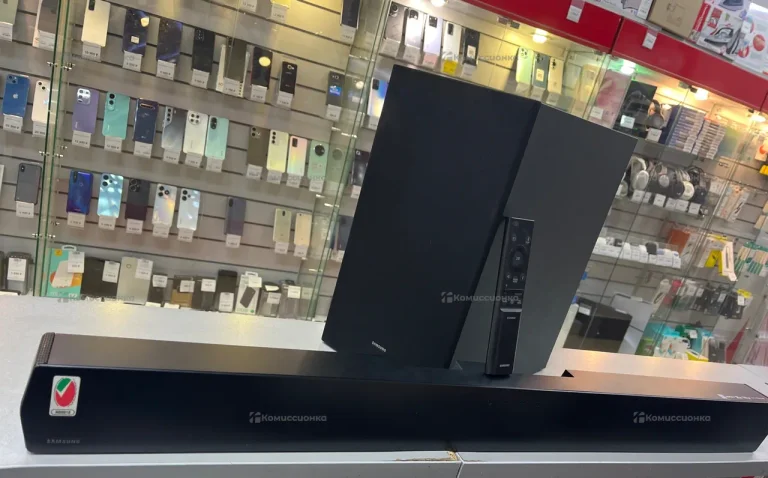 Саундбар Samsung HW-B550