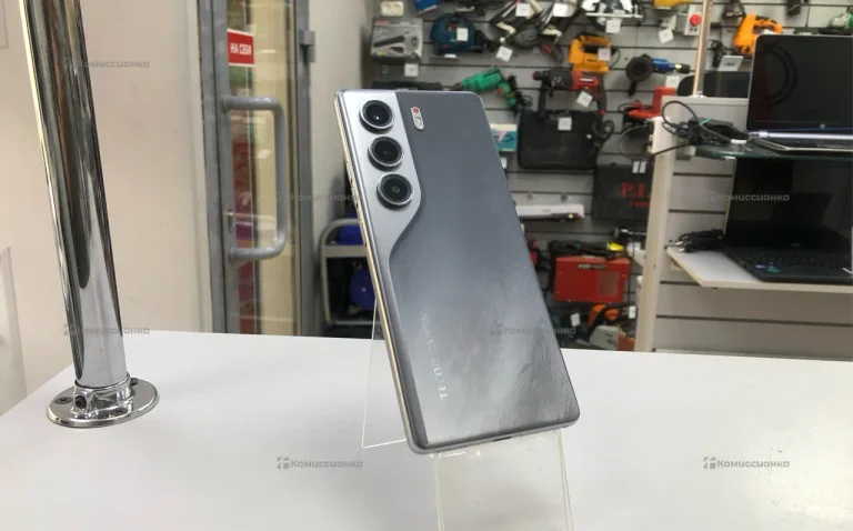 Tecno Camon 40 8/256 ГБ