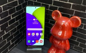 Купить Samsung Galaxy A52 4/128 ГБ б/у , в Курган Цена:3500рублей